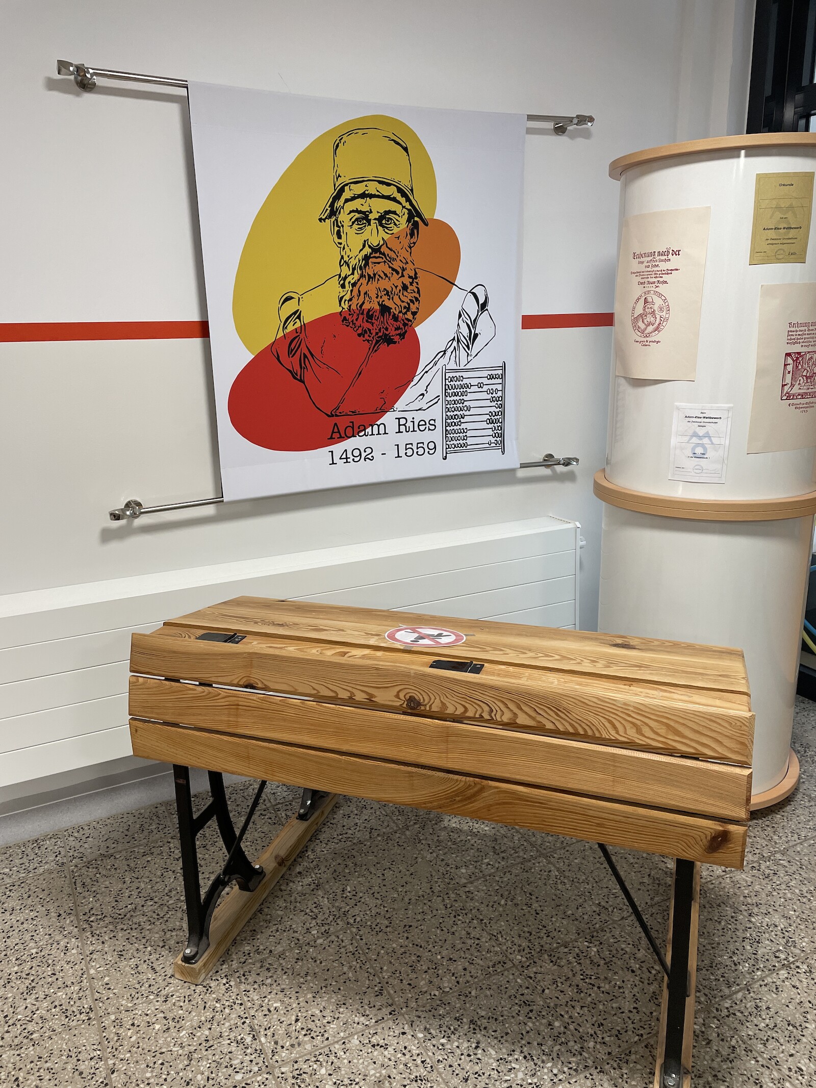 adamries_grundschule_zwickau_logo_und_bannergestaltung.jpg